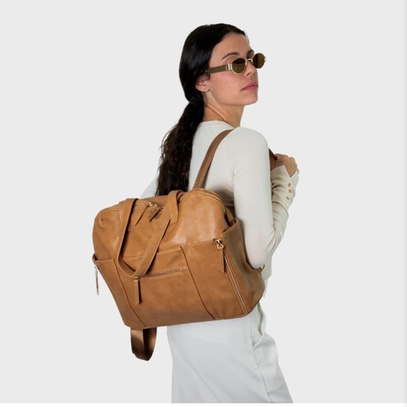 Hannah And Henry Diaper Bag - Picture 3 of 10